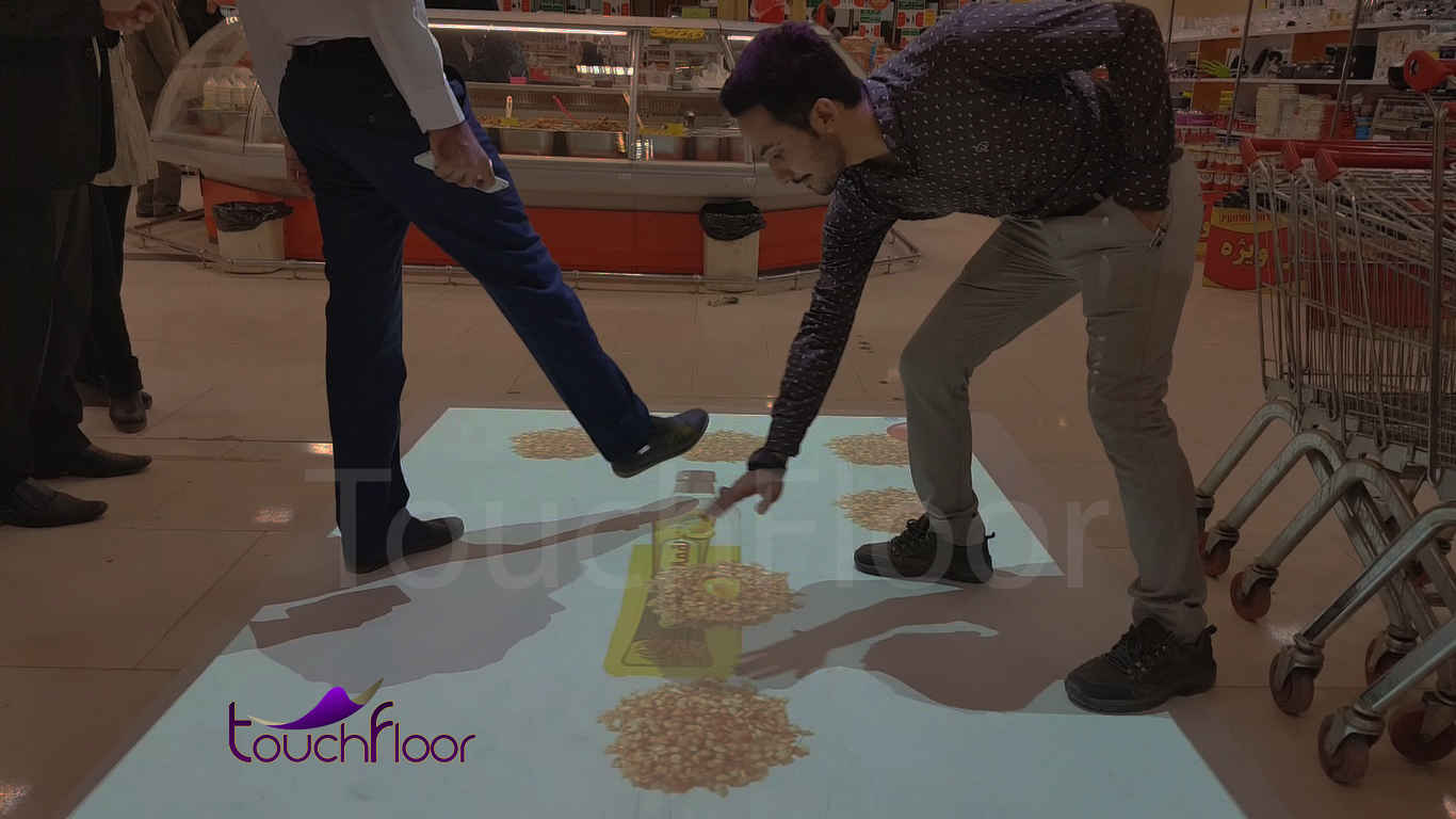 interactive floor Touchfloor واکنشگرا تاچ فلور فرش هوشمند پروژکتور لمسی تبلیغاتی متحرک سرگرمی entertainment